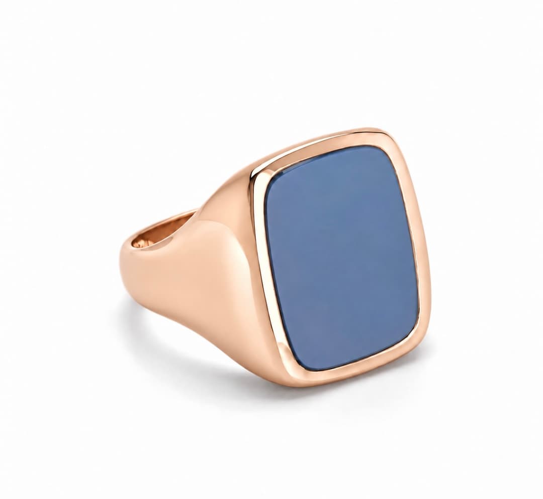 Roségoud Antiek met Middenblauwe Lagensteen
